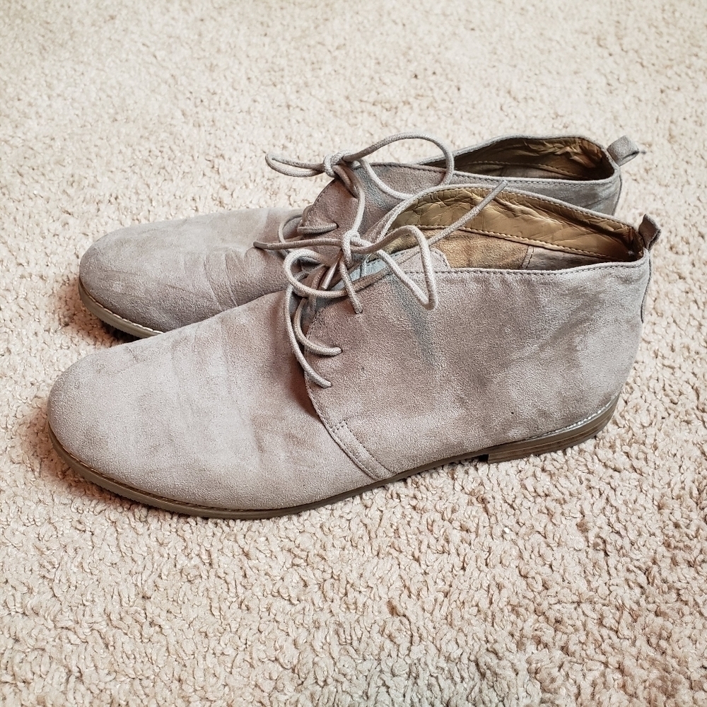 FRANCO SARTO Tan Laced Shoes